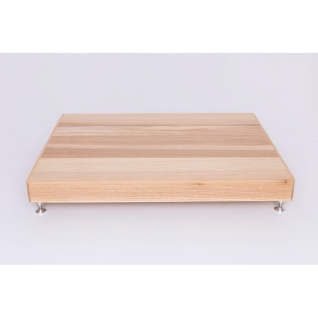 Turntable Isolation Platform on Spikes